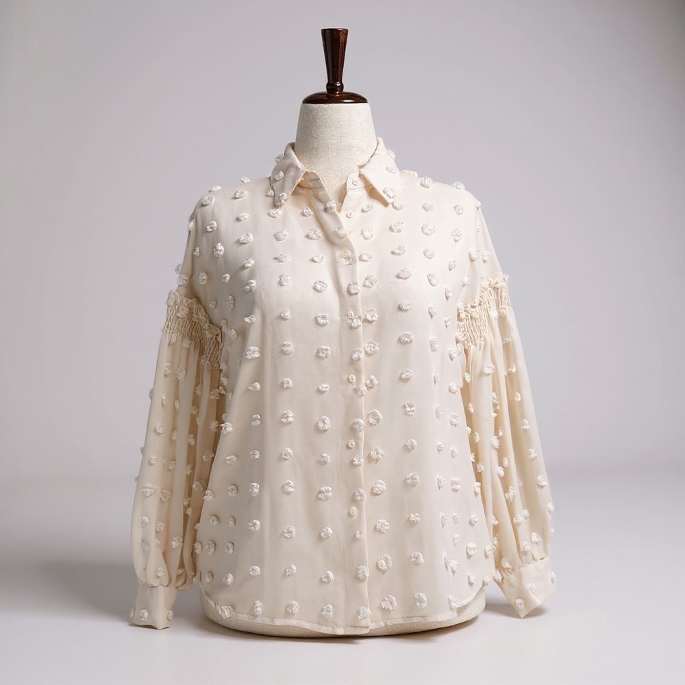 NWOT Zara Cream Blouse with White Floral Accents - Size M - Picture 1 of 11